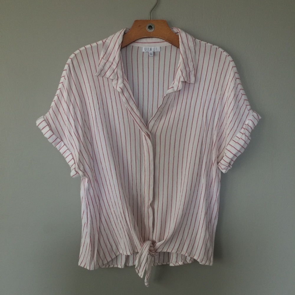 3/$15 ☀️ Lila Li Red/White Stripe Tie Blouse